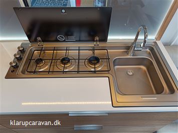 Adria Adora 613 UT Alde Centralvarme